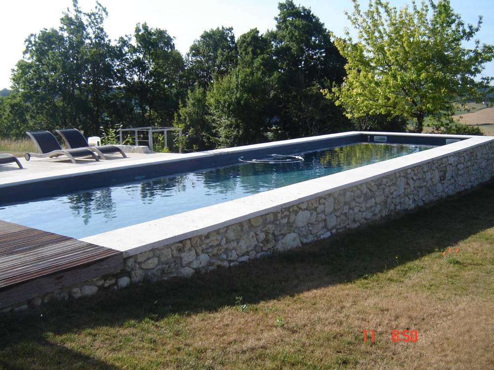 entretien piscine eau cristalline