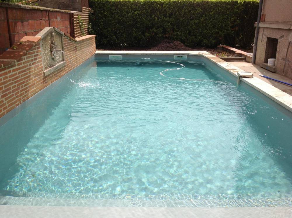 renovation piscine liner bleu